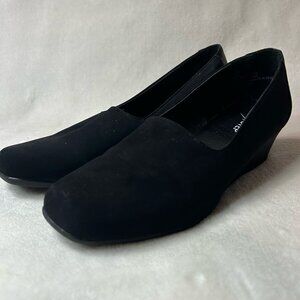 black wedge business casual work heels “anita” style from brand flexstep womens
